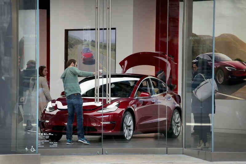 Tesla tiếp tục bị kiện vì hệ thống tự lái Autopilot - Ảnh 3. Tesla tiếp tục bị kiện vì hệ thống tự lái Autopilot - Ảnh 3.