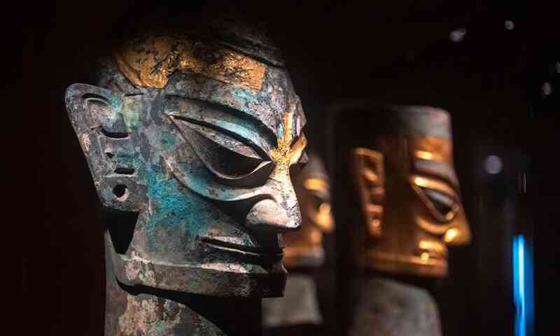 Sanxingdui: Kỳ quan thứ chín của thế giới cổ đại? - Ảnh 2. Sanxingdui: Kỳ quan thứ chín của thế giới cổ đại? - Ảnh 2.