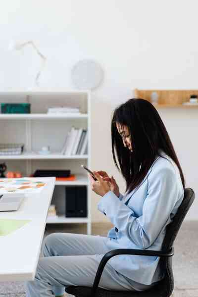 nhân viên văn phòng ảnh 4 nhan vien van phong anh 4