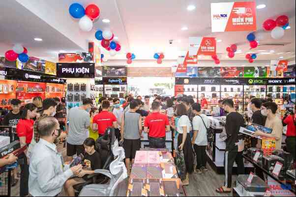 Hacom tưng bừng khuyến mãi - mừng khai trương chi nhánh thứ 19 tại quận Tân Phú, TP. Hồ Chí Minh - Ảnh 2.