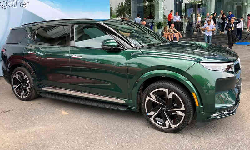 VinFast đặt mục tiêu có lãi trong vòng 3 năm - Muốn làm một điều Volvo chưa thể đạt được trong 95 năm - Ảnh 4. VinFast đặt mục tiêu có lãi trong vòng 3 năm - Muốn làm một điều Volvo chưa thể đạt được trong 95 năm - Ảnh 4.
