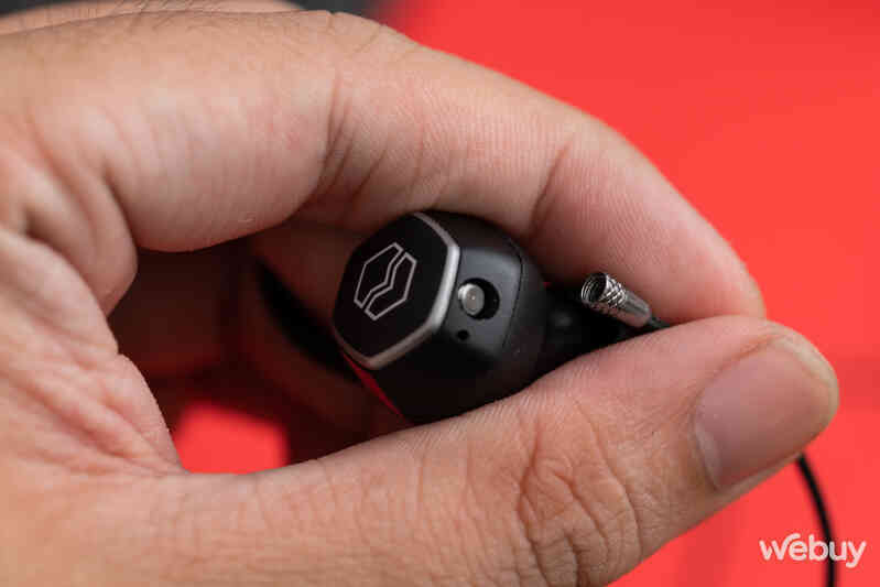 V-Moda Hexamove Pro - Ảnh 9. V-Moda Hexamove Pro - Ảnh 9.