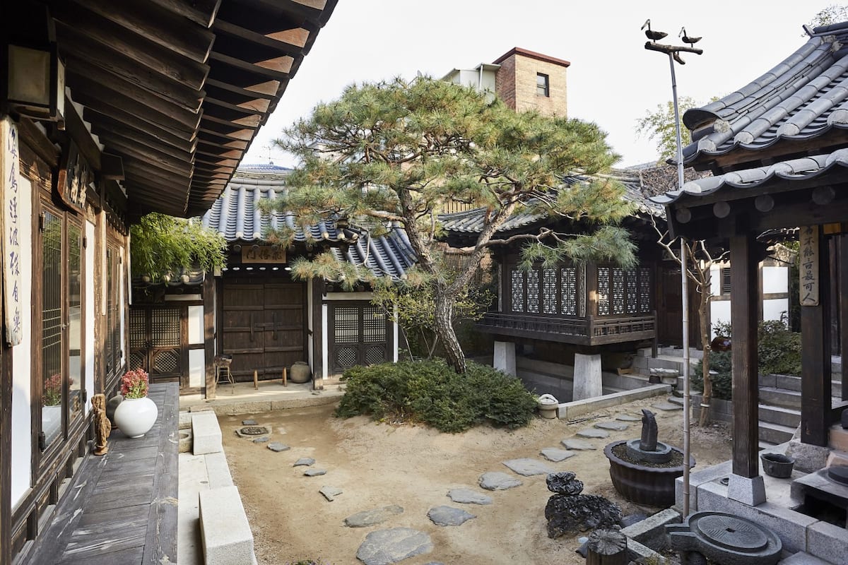 Khách sạn hanok: Hình thức lưu trú hút khách du lịch tại Hàn Quốc - Ảnh 2. Khách sạn hanok: Hình thức lưu trú hút khách du lịch tại Hàn Quốc - Ảnh 2.
