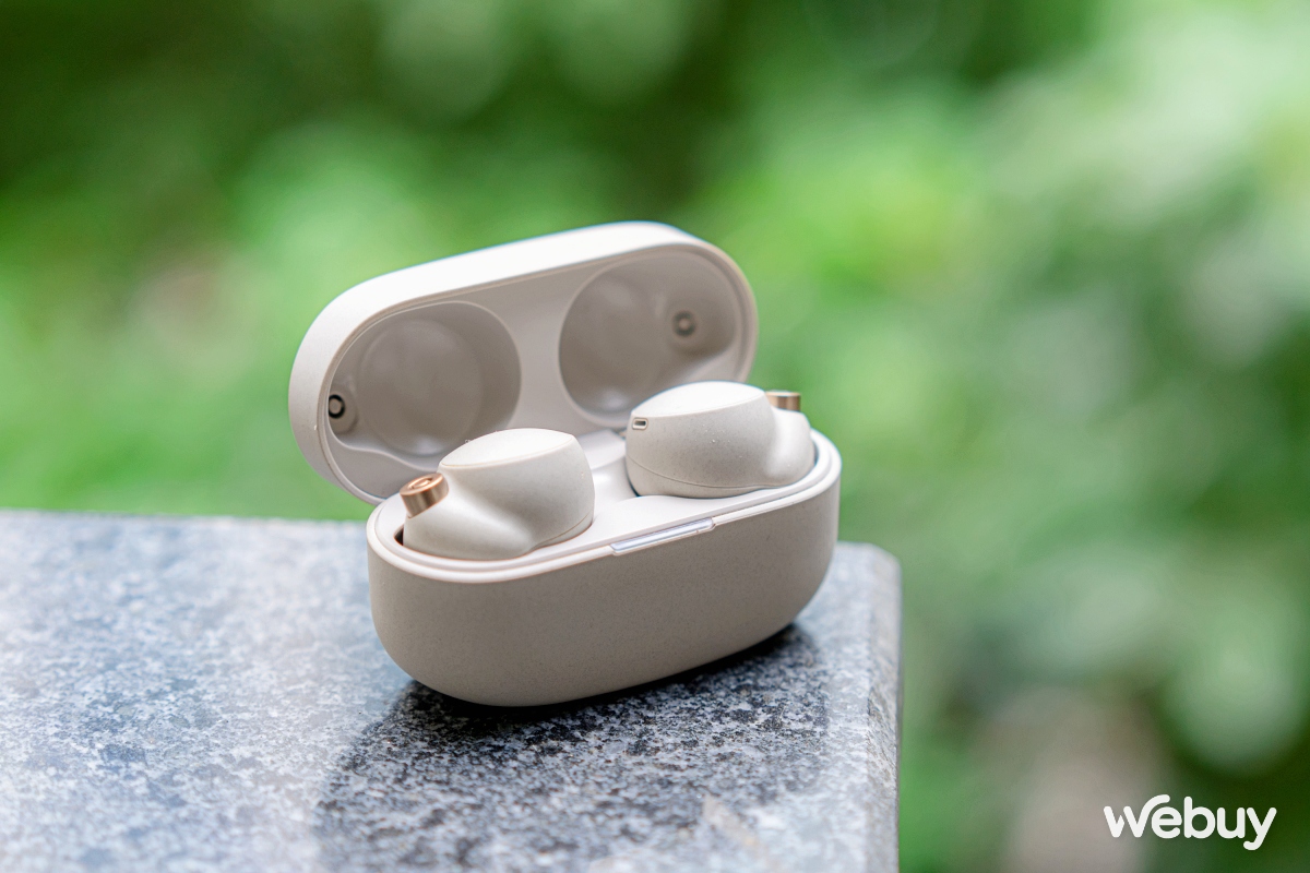 Có tầm 4 triệu mua tai nghe chống ồn Apple, Sony, Samsung, Huawei hay JBL cho ưng ý? - Ảnh 3.