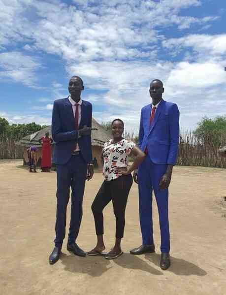 Bộ tộc Dinka của Nam Sudan: Những người cao nhất ở Châu Phi, và có lẽ là cả thế giới - Ảnh 3. Bộ tộc Dinka của Nam Sudan: Những người cao nhất ở Châu Phi, và có lẽ là cả thế giới - Ảnh 3.