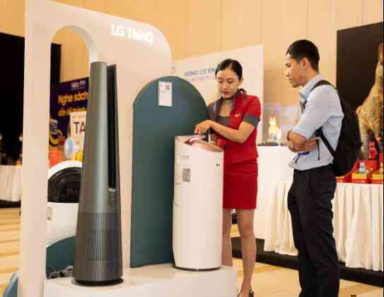 LG tiếp tục trình làng các sản phẩm nổi bật tại sự kiện Tech Awards 2022 - Ảnh 6. LG tiếp tục trình làng các sản phẩm nổi bật tại sự kiện Tech Awards 2022 - Ảnh 6.