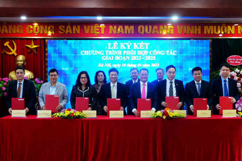 Các đơn vị thuộc Bộ TT&TT ký kết chương trình phối hợp với Sở TT&TT Hà Nội