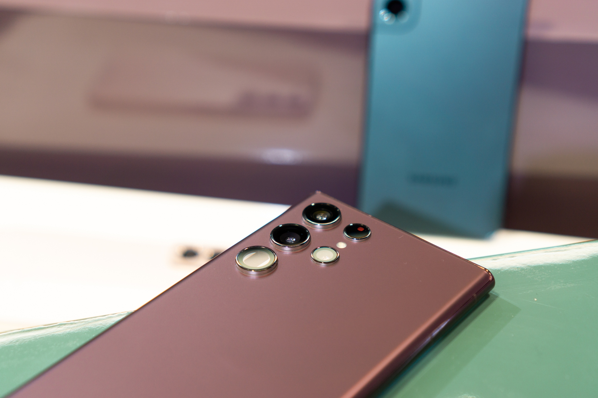 Trước Unpacked 2023, đây là những tính năng được các fan và reviewer công nghệ mong chờ nhất trên Galaxy S23 Ultra