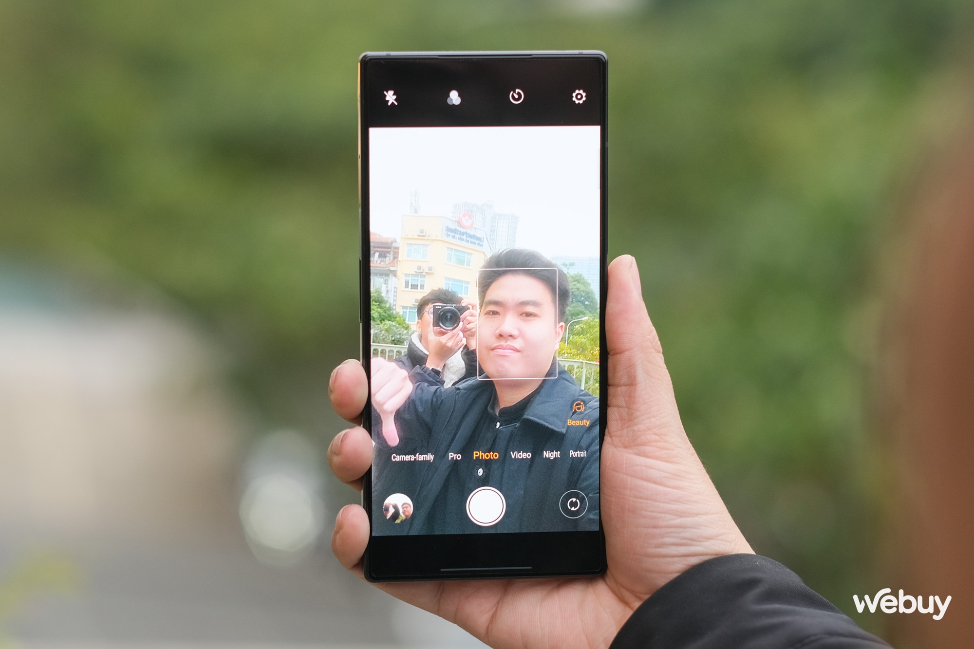 Smartphone chơi game này trang bị công nghệ camera hiếm thấy nhất trên thị trường - Ảnh 7. Smartphone chơi game này trang bị công nghệ camera hiếm thấy nhất trên thị trường - Ảnh 7.