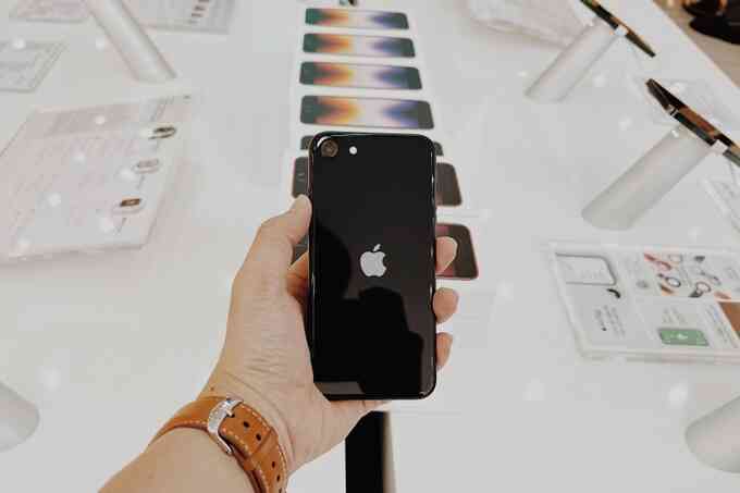 Không phải iPhone 14 Plus, đây là chiếc iPhone thất bại nhất năm 2022 - 2
