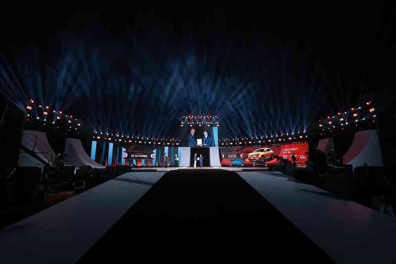 Car Choice Awards 2022: Bữa tiệc sôi động, đầy màu sắc của xe, âm thanh và ánh sáng - Ảnh 3. Car Choice Awards 2022: Bữa tiệc sôi động, đầy màu sắc của xe, âm thanh và ánh sáng - Ảnh 3.