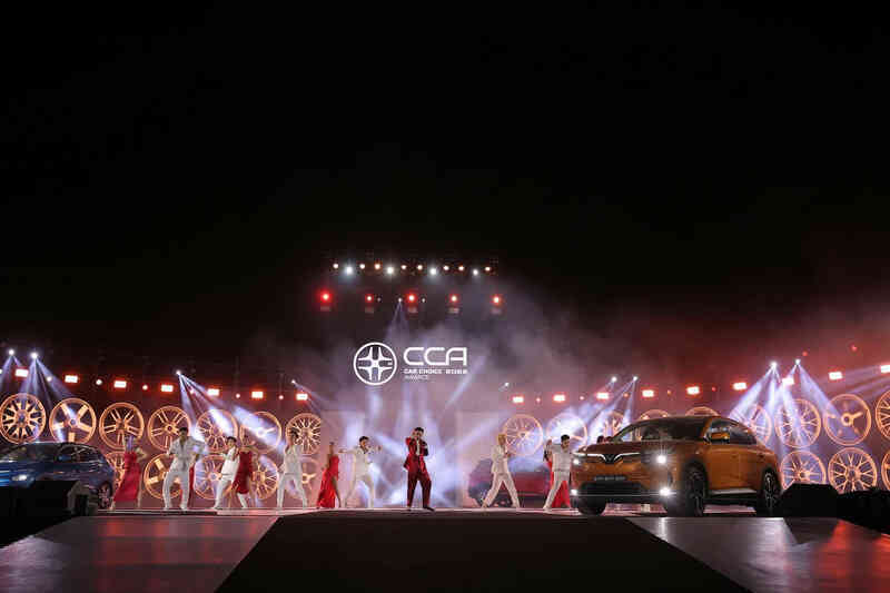 Car Choice Awards 2022: Bữa tiệc sôi động, đầy màu sắc của xe, âm thanh và ánh sáng - Ảnh 4. Car Choice Awards 2022: Bữa tiệc sôi động, đầy màu sắc của xe, âm thanh và ánh sáng - Ảnh 4.