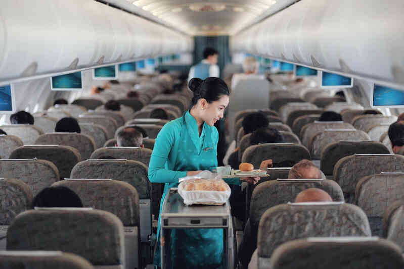 Đổi điểm Bông Sen Vàng làm từ thiện: Sáng kiến độc đáo, thiết thực của Vietnam Airlines‏ - Ảnh 2.