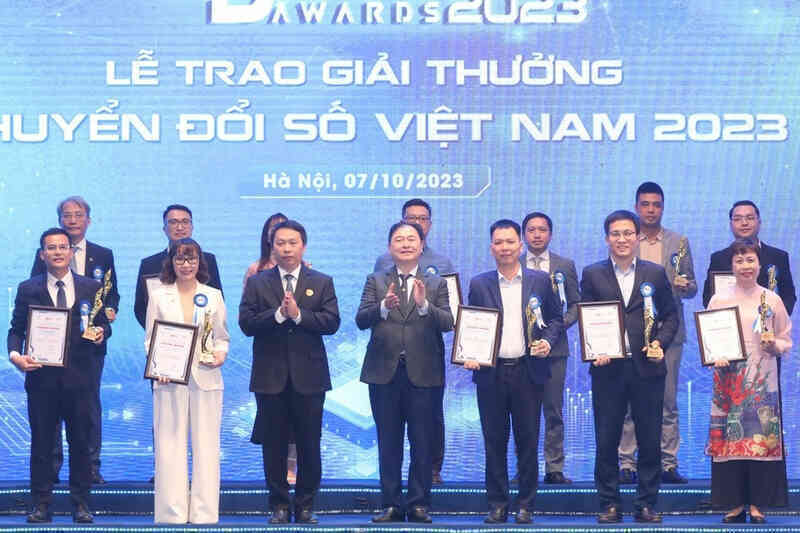 7 cơ quan nhà nước có thành tích nổi bật trong chuyển đổi số năm 2023