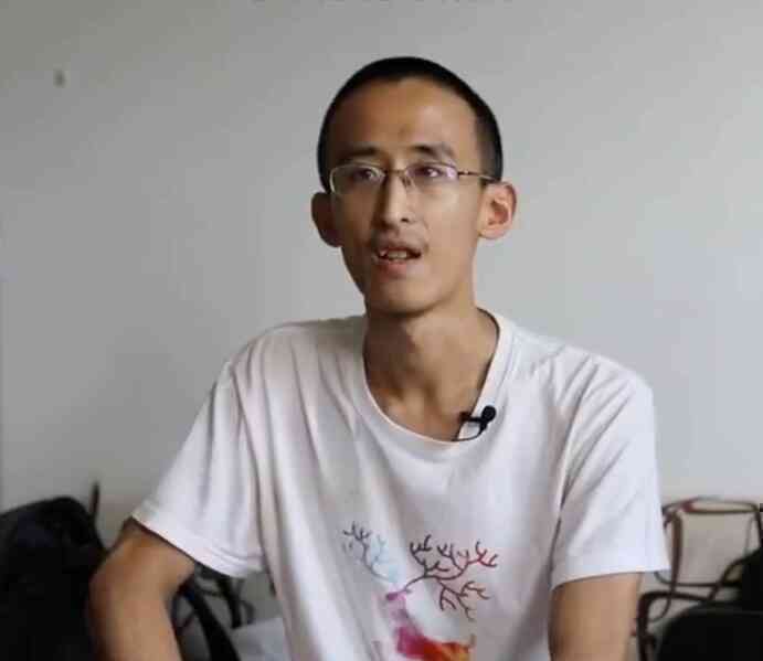 Bi kịch của “thần đồng toán học” Trung Quốc: 16 tuổi học tiến sĩ, 28 tuổi vẫn “ăn bám bố mẹ” - Ảnh 3.