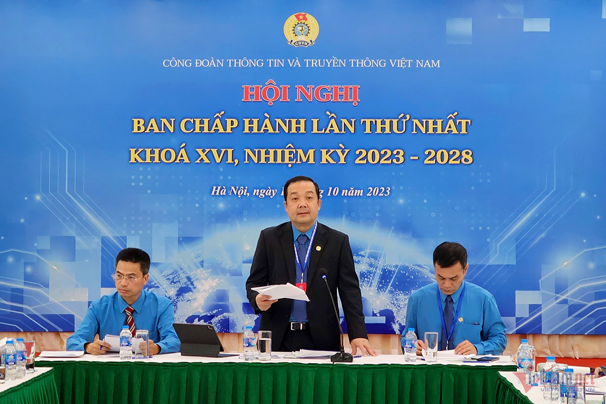 Thứ trưởng Phạm Đức Long được bầu giữ chức vụ Chủ tịch Công đoàn TT&TT