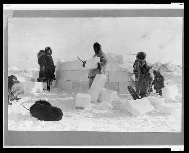 Tại sao người Inuit sống trong lều tuyết ở Bắc Cực? - Ảnh 5. Tại sao người Inuit sống trong lều tuyết ở Bắc Cực? - Ảnh 5.