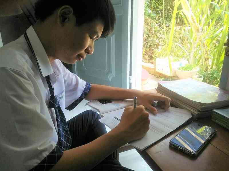 Nối dài hành trình tốt đời đẹp đạo: Vingroup trao học bổng, tặng điểm trường ước mơ, khánh thành những cây cầu yêu thương!