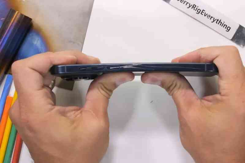 Apple thừa nhận iPhone 15 Pro nóng hơn bình thường