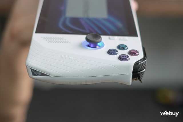 Steam Deck rất tốt, nhưng vẫn thua mẫu máy chơi game PC cầm tay của Asus ở điểm ‘vừa mạnh, vừa mở” - Ảnh 3.