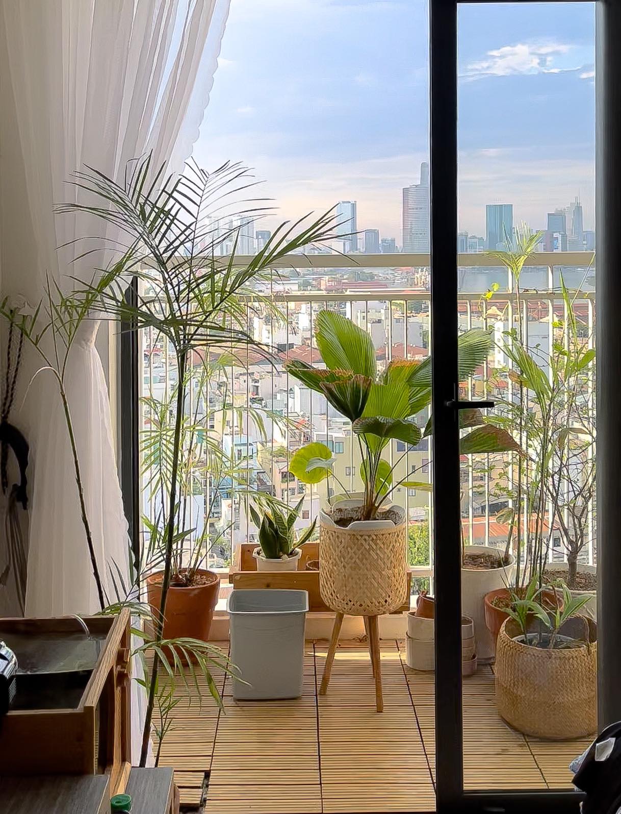 Thuê nhà của người thân, cô gái chi gần 30 triệu đồng để trang trí