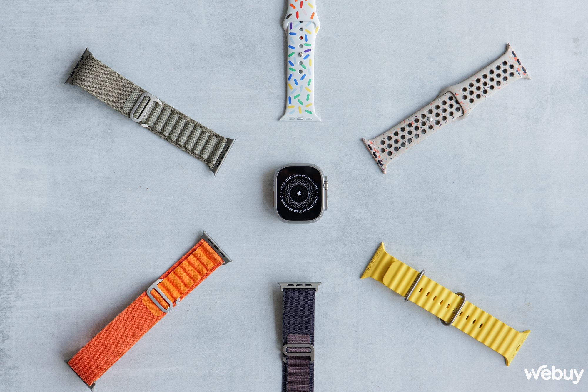 Mở hộp Apple Watch Ultra 2: Thiết kế không đổi, có tính năng "búng tay" thú vị, tìm iPhone cực chính xác, giá 22 triệu - Ảnh 18. Mở hộp Apple Watch Ultra 2: Thiết kế không đổi, có tính năng "búng tay" thú vị, tìm iPhone cực chính xác, giá 22 triệu - Ảnh 18.