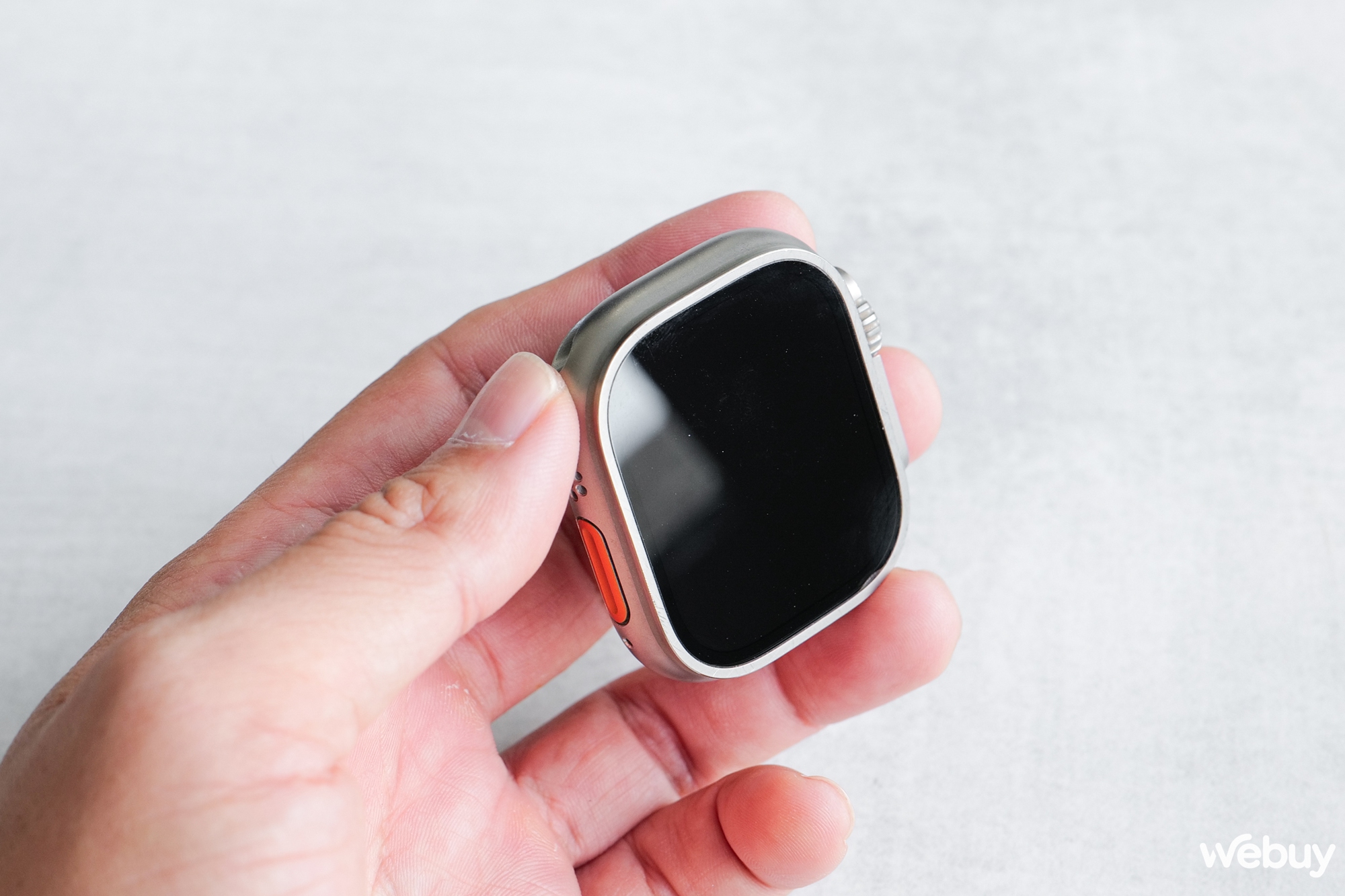 Mở hộp Apple Watch Ultra 2: Thiết kế không đổi, có tính năng &quot;búng tay&quot; thú vị, tìm iPhone cực chính xác, giá 22 triệu - Ảnh 7.