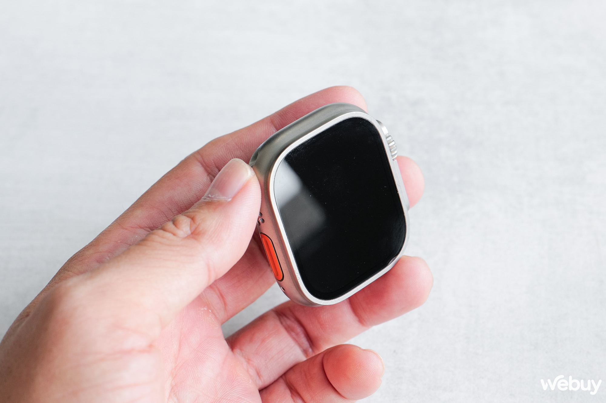 Mở hộp Apple Watch Ultra 2: Thiết kế không đổi, có tính năng "búng tay" thú vị, tìm iPhone cực chính xác, giá 22 triệu - Ảnh 7. Mở hộp Apple Watch Ultra 2: Thiết kế không đổi, có tính năng "búng tay" thú vị, tìm iPhone cực chính xác, giá 22 triệu - Ảnh 7.
