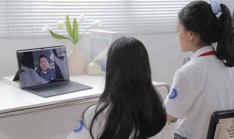 Hình 6 - Các thí sinh sẽ có 1 tháng để hoàn thiện dự án và chuẩn bị cho vòng chung kết với giải Nhất lên tới 1 tỷ đồng..JPG Hình 6 - Các thí sinh sẽ có 1 tháng để hoàn thiện dự án và chuẩn bị cho vòng chung kết với giải Nhất lên tới 1 tỷ đồng..JPG