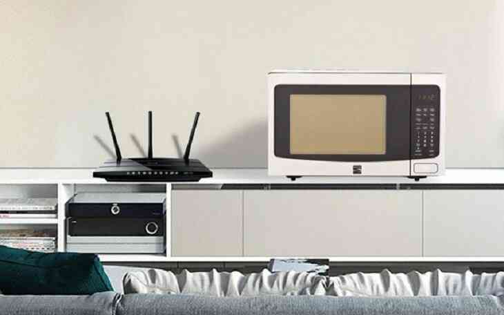 Đừng dại đặt những thứ này gần bộ phát Wifi: Vừa tốn điện vừa làm mạng chập chờn - Ảnh 3. Đừng dại đặt những thứ này gần bộ phát Wifi: Vừa tốn điện vừa làm mạng chập chờn - Ảnh 3.