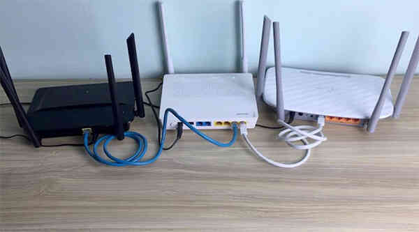 Đừng dại đặt những thứ này gần bộ phát Wifi: Vừa tốn điện vừa làm mạng chập chờn - Ảnh 4. Đừng dại đặt những thứ này gần bộ phát Wifi: Vừa tốn điện vừa làm mạng chập chờn - Ảnh 4.