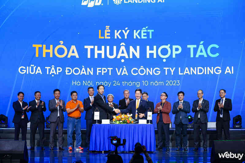 Khai mạc FPT Tech Day 2023: AI trở thành chủ đề nóng - Ảnh 2. Khai mạc FPT Tech Day 2023: AI trở thành chủ đề nóng - Ảnh 2.