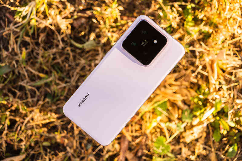 Ra mắt Xiaomi 14: Màn hình sáng nhất thế giới, chip Snapdragon 8 Gen 3 đầu tiên, giá chỉ hơn 13 triệu đồng - Ảnh 5. Ra mắt Xiaomi 14: Màn hình sáng nhất thế giới, chip Snapdragon 8 Gen 3 đầu tiên, giá chỉ hơn 13 triệu đồng - Ảnh 5.