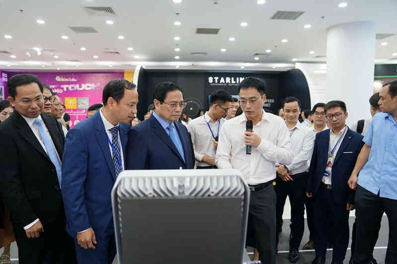 Khánh thành Trung tâm sáng tạo đổi mới quốc gia Hòa Lạc và khai mạc Triển lãm quốc tế đổi mới sáng tạo Việt Nam 2023 - Ảnh 2. Khánh thành Trung tâm sáng tạo đổi mới quốc gia Hòa Lạc và khai mạc Triển lãm quốc tế đổi mới sáng tạo Việt Nam 2023 - Ảnh 2.
