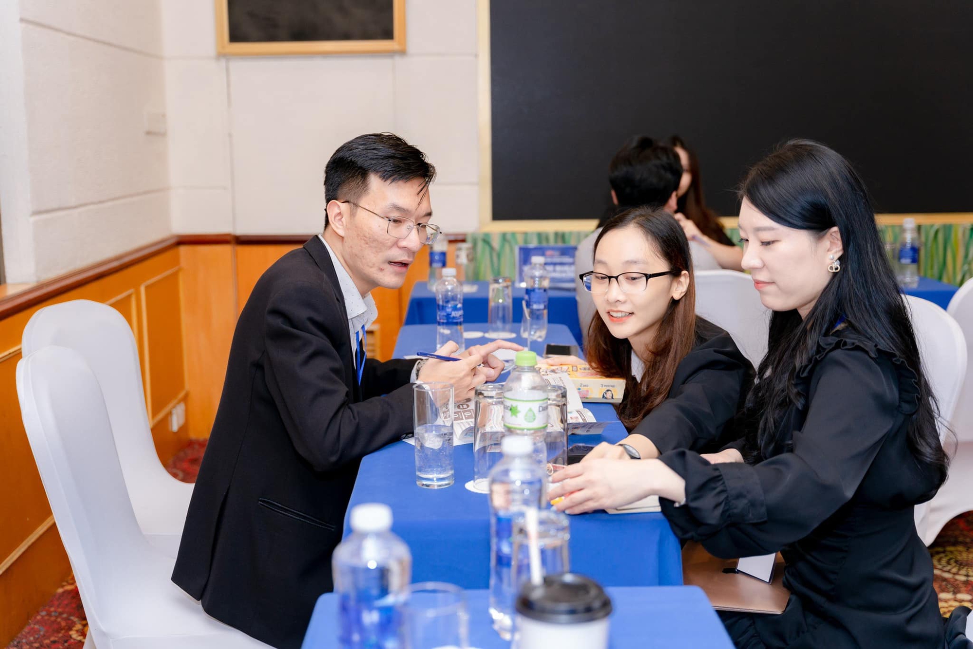 Nữ giám đốc sáng tạo của “Harvard Việt Nam” tiết lộ về 6 năm khởi nghiệp “hỗ trợ khởi nghiệp" - Ảnh 11. Nữ giám đốc sáng tạo của “Harvard Việt Nam” tiết lộ về 6 năm khởi nghiệp “hỗ trợ khởi nghiệp" - Ảnh 11.