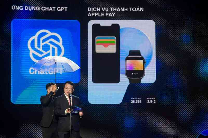Thứ trưởng Bộ Kế hoạch và Đầu tư trao giải “Sản phẩm công nghệ kiến tạo xu hướng” tại Better Choice Awards