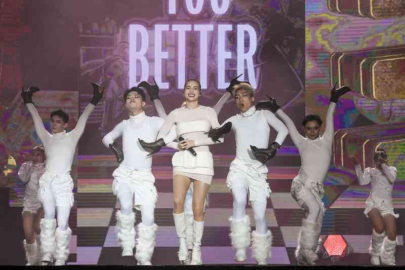 Hồ Ngọc Hà khoe nhan sắc điểm 10, phong cách cuốn hút tại Better Choice Awards khiến cư dân mạng xuýt xoa khen ngợi - Ảnh 6. Hồ Ngọc Hà khoe nhan sắc điểm 10, phong cách cuốn hút tại Better Choice Awards khiến cư dân mạng xuýt xoa khen ngợi - Ảnh 6.