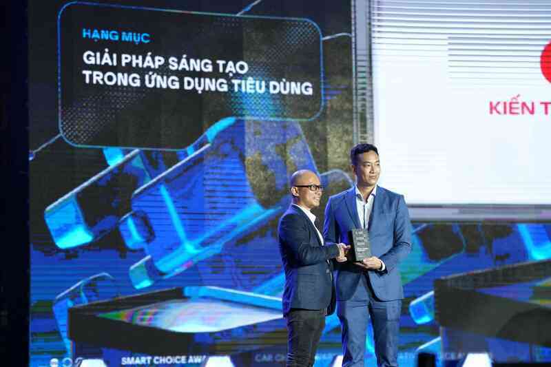 Nhìn lại những khoảnh khắc trao giải ấn tượng tại đêm Gala sự kiện Better Choice Awards 2023 - Ảnh 10. Nhìn lại những khoảnh khắc trao giải ấn tượng tại đêm Gala sự kiện Better Choice Awards 2023 - Ảnh 10.