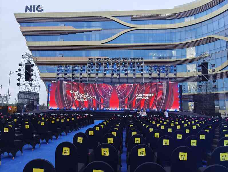Loạt khách mời công nghệ có mặt tại Better Choice Awards: Người lái xe hơn 3.000km, người đến chỉ vì Đen, nhưng ai cũng choáng ngợp bởi sự hoành tráng và thiết thực