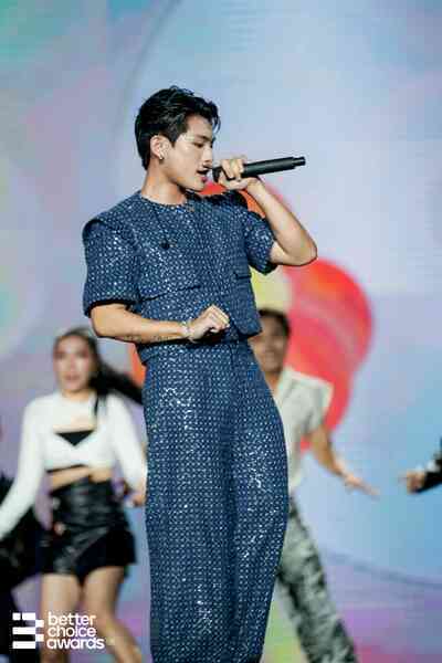 Nhìn lại những khoảnh khắc ấn tượng tại Gala Better Choice Awards: 4 màn trình diễn cuốn hút, kết show mãn nhãn khó quên
