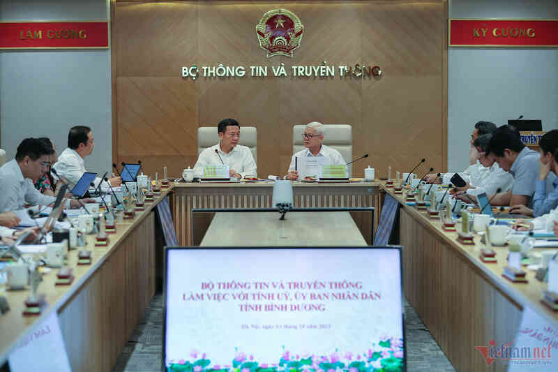 Bình Dương muốn Bộ TT&TT làm ‘kiến trúc sư trưởng’ về chuyển đổi số cho tỉnh