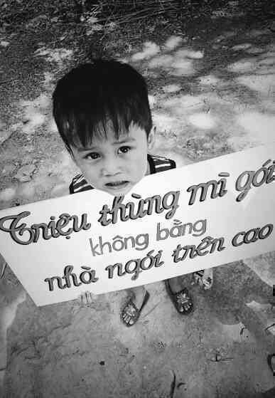 Hơn 1000 gia đình đã thắng “giặc nước” và tiềm năng vô hạn từ cuốn sổ đặc biệt: Triệu thùng mì gói không bằng nhà ngói trên cao! - Ảnh 3. Hơn 1000 gia đình đã thắng “giặc nước” và tiềm năng vô hạn từ cuốn sổ đặc biệt: Triệu thùng mì gói không bằng nhà ngói trên cao! - Ảnh 3.