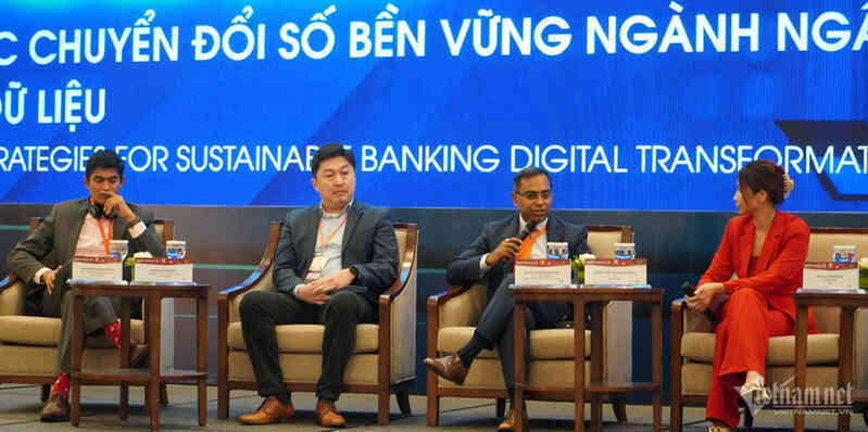 Đẩy nhanh chuyển đổi số ngân hàng Việt nhờ khai phá sức mạnh AI