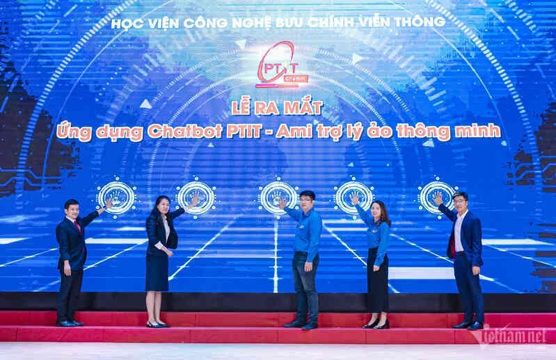 W-tro-ly-ao-cho-sinh-vien-ptit-ami-3-1.jpg