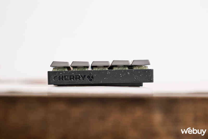 Trải nghiệm bàn phím Cherry MX-LP 2.1: Mỏng, nhẹ, switch cho cảm giác gõ cứng cáp - Ảnh 16. Trải nghiệm bàn phím Cherry MX-LP 2.1: Mỏng, nhẹ, switch cho cảm giác gõ cứng cáp - Ảnh 16.