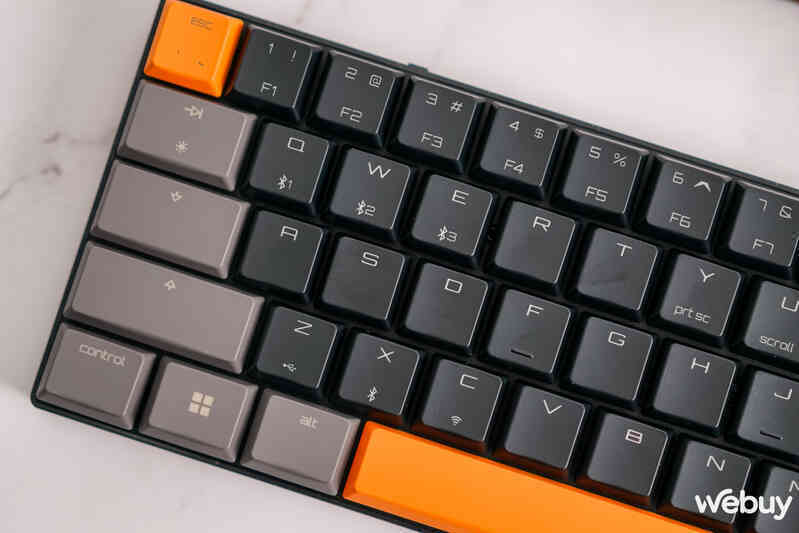 Trải nghiệm bàn phím Cherry MX-LP 2.1: Mỏng, nhẹ, switch cho cảm giác gõ cứng cáp - Ảnh 7. Trải nghiệm bàn phím Cherry MX-LP 2.1: Mỏng, nhẹ, switch cho cảm giác gõ cứng cáp - Ảnh 7.