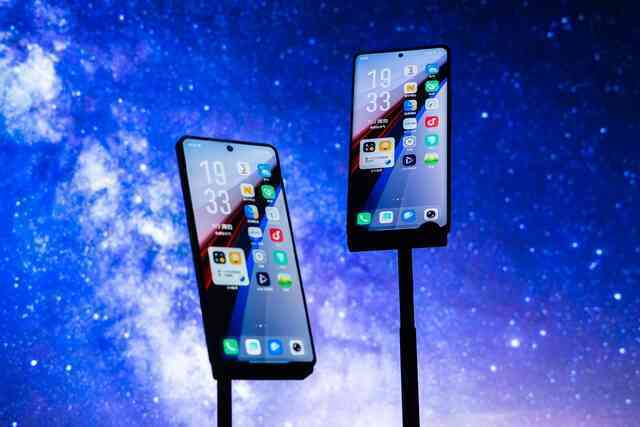 vivo ra mắt smartphone Snapdragon 8 Gen 3, camera zoom 100X, giá chỉ từ hơn 13 triệu đồng - Ảnh 5. vivo ra mắt smartphone Snapdragon 8 Gen 3, camera zoom 100X, giá chỉ từ hơn 13 triệu đồng - Ảnh 5.