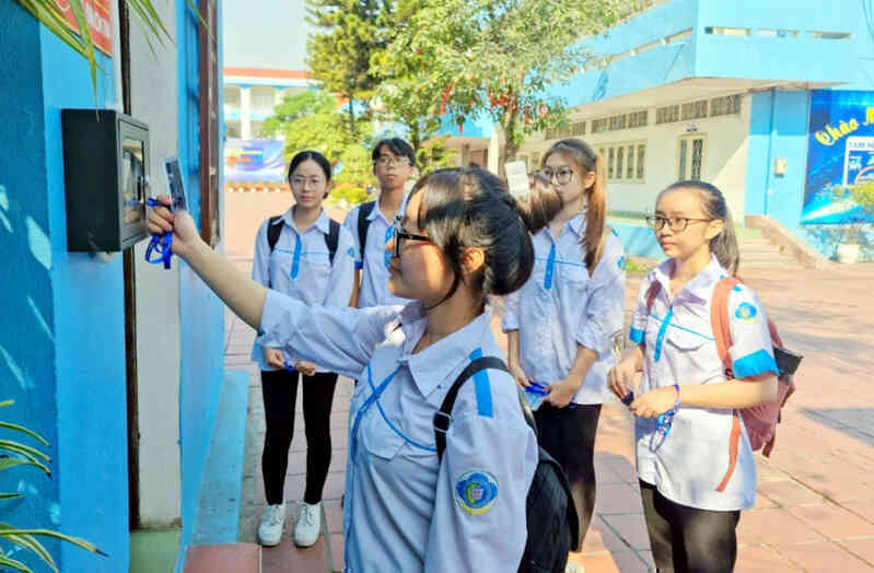 Lợi ích của chuyển đổi số đối với người dân Quảng Ninh