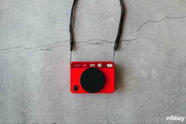 Ra đường chụp ảnh với Leica Sofort 2: Chụp in ngay và có cả bản số, màu ảnh hoài cổ- Ảnh 22.