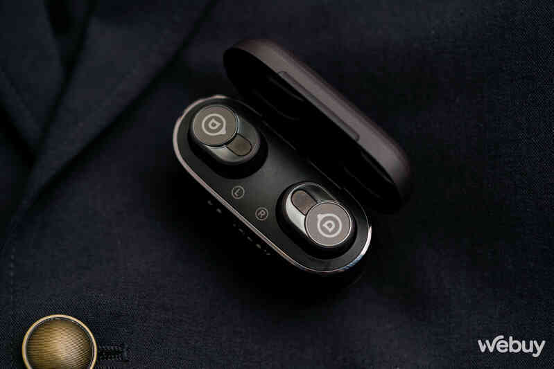 Đánh giá Devialet Gemini II: Tai nghe True Wireless giá tới 11 triệu Đồng có gì hay? - Ảnh 8. Đánh giá Devialet Gemini II: Tai nghe True Wireless giá tới 11 triệu Đồng có gì hay? - Ảnh 8.